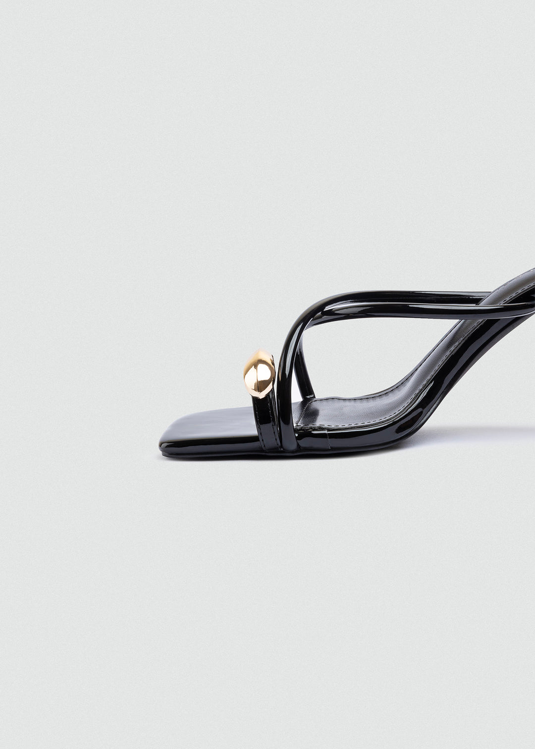 Thong Cabochon Stiletto Heels - Black