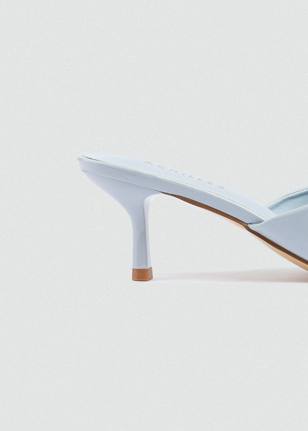 Matte leather V-Cut - Peep-Toe Mules - Baby Blue