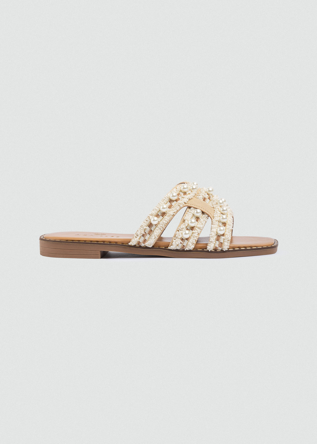 The Pearl Cove Slide – Ivory