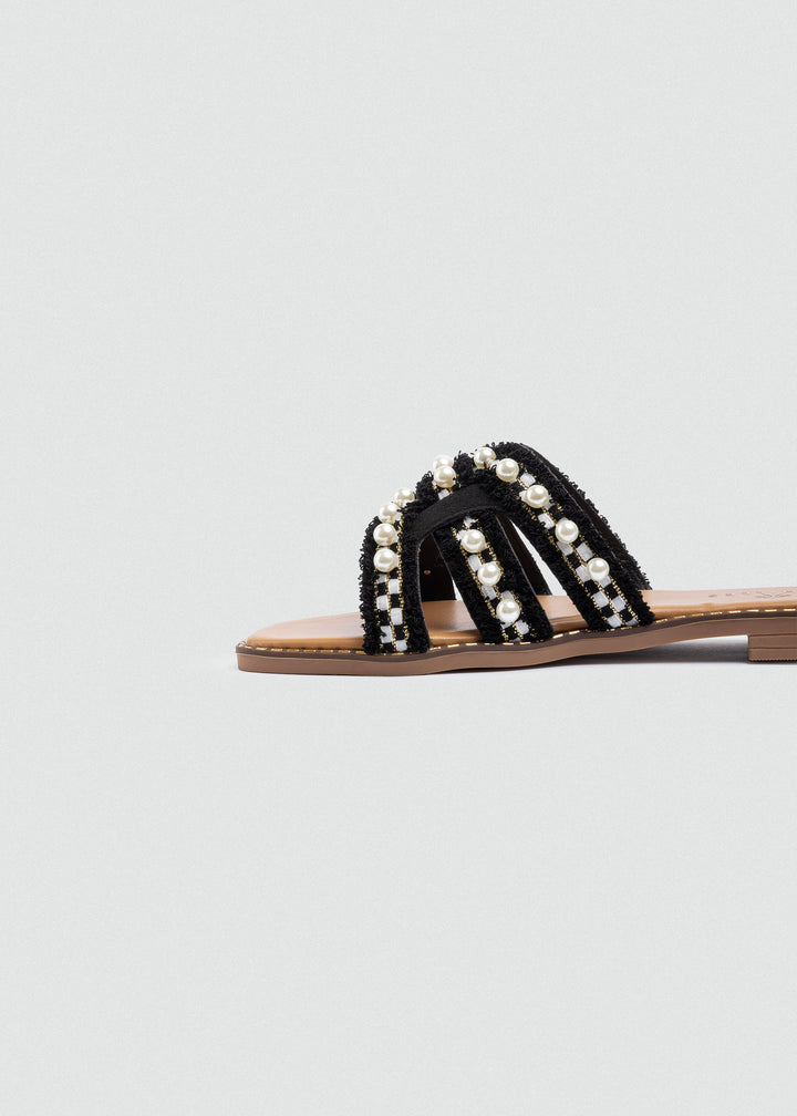 The Pearl Cove Slide – Black