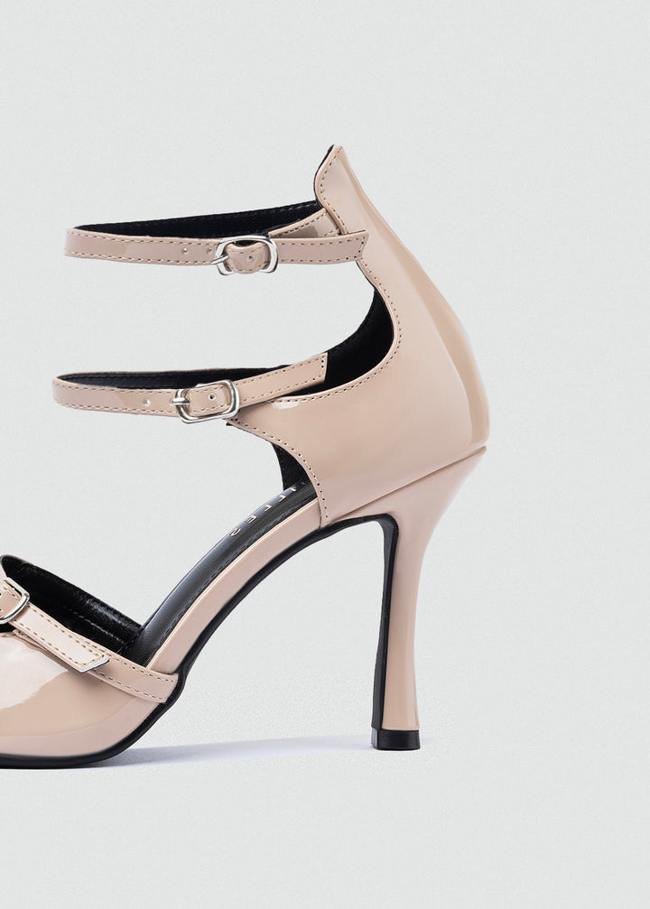 Triple-Strap Pointed Patent Pumps - Beige