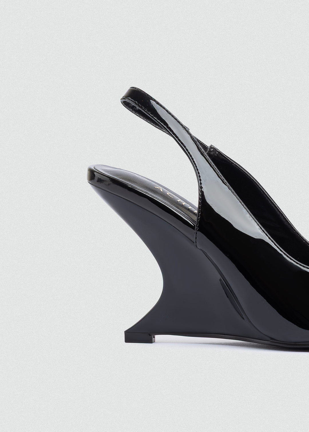 Sculpted Wedge Slingback Pumps - Black