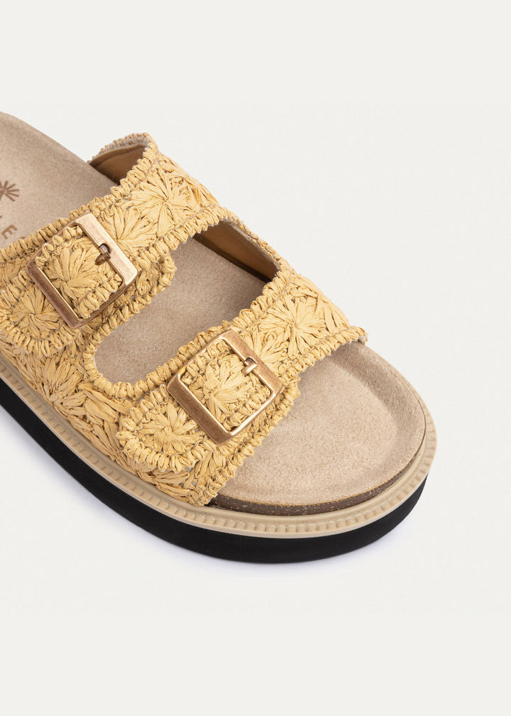 Achilles | Soleil Buckle Platform - Beige