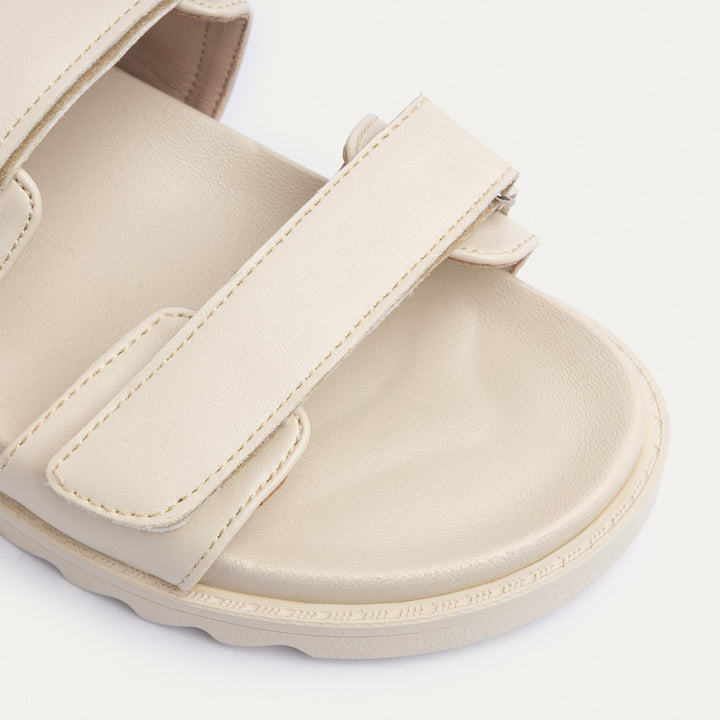 Achilles | Nova Velcro Sandal - Beige
