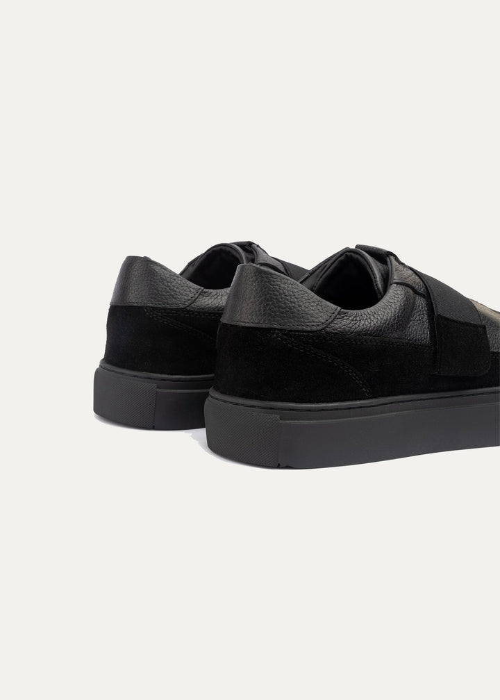 Bolt V3 Easy Wear Slip On Sneakers | Black