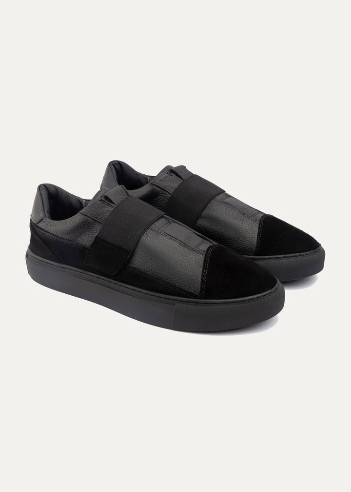 Bolt V3 Easy Wear Slip On Sneakers | Black