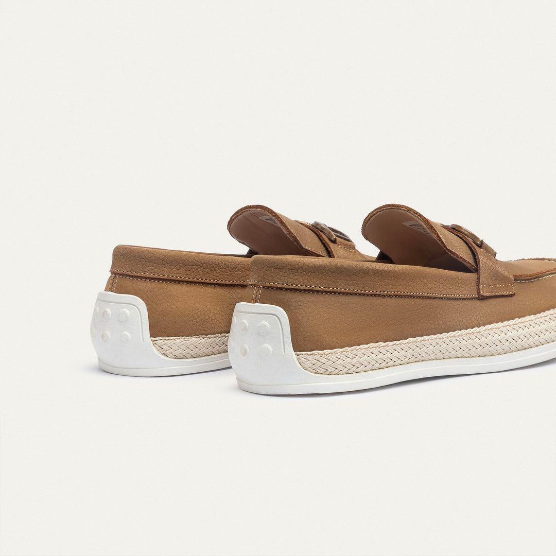Achilles | Vigo Loafers – Textured Leather Slip-On with Chain Accent -Sandy Brown