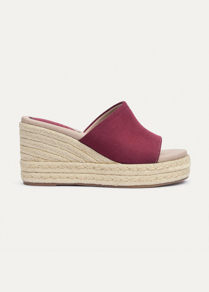 Achilles | Solأ©a Womenâ€™s Wedge Sandals - Burgundy