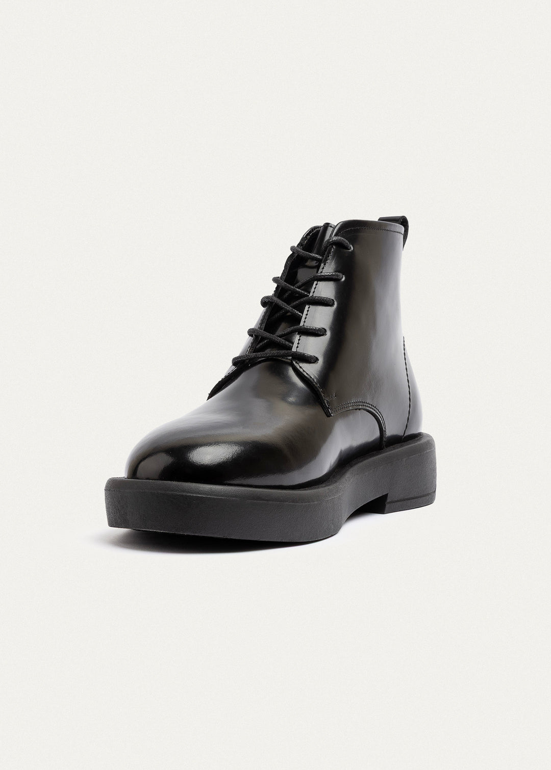 Heritage Brogue Patent Leather Boots | Black
