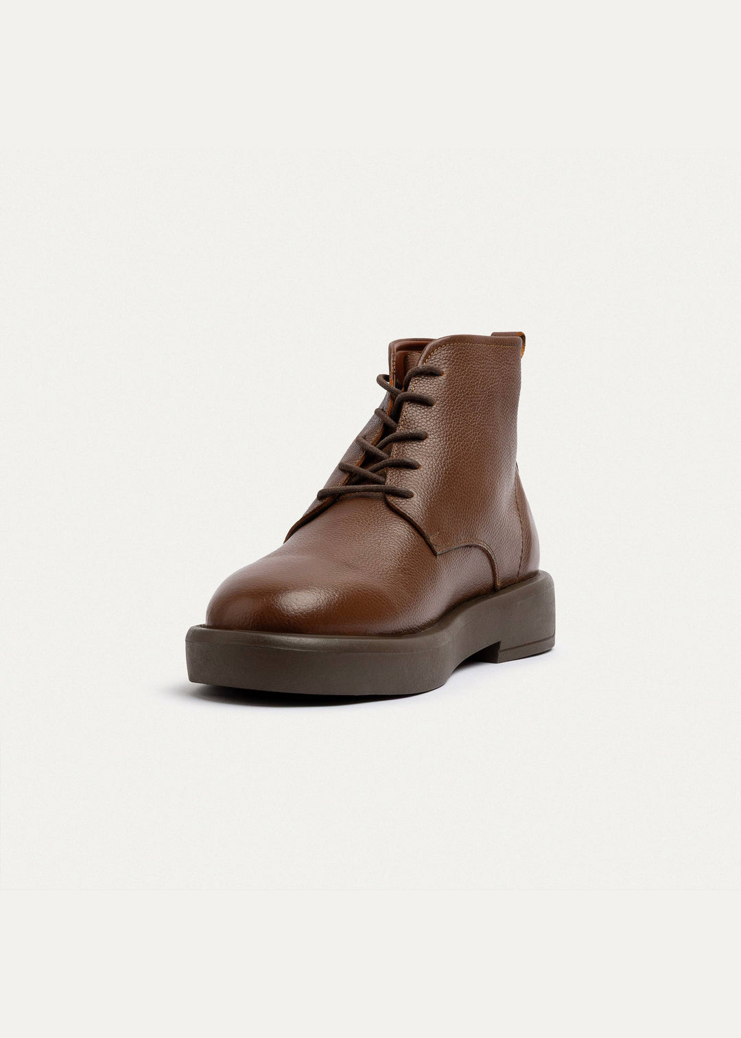 Achilles | Heritage Brogue Textured Leather Boots |  Light Brown