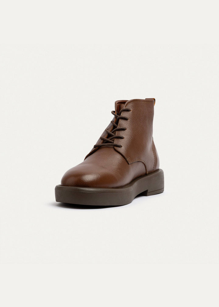 Achilles | Heritage Brogue Textured Leather Boots |  Light Brown