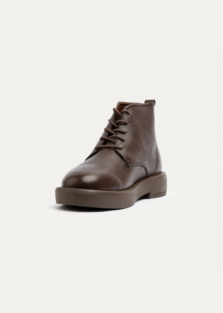 Achilles | Heritage Brogue Textured Leather Boots | Brown
