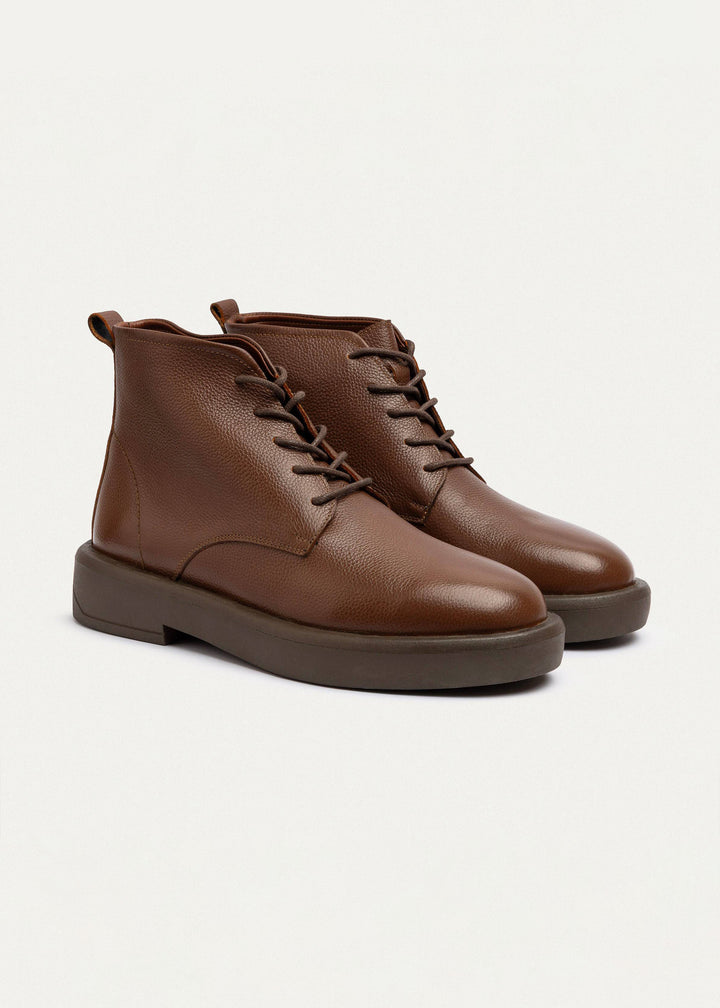 Achilles | Heritage Brogue Textured Leather Boots |  Light Brown