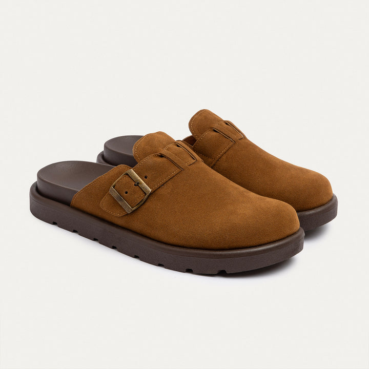 Achilles | Classic Buckle Clogs | Light Brown