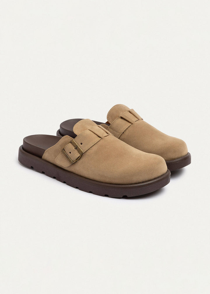 Achilles | Classic Buckle Clogs | Beige