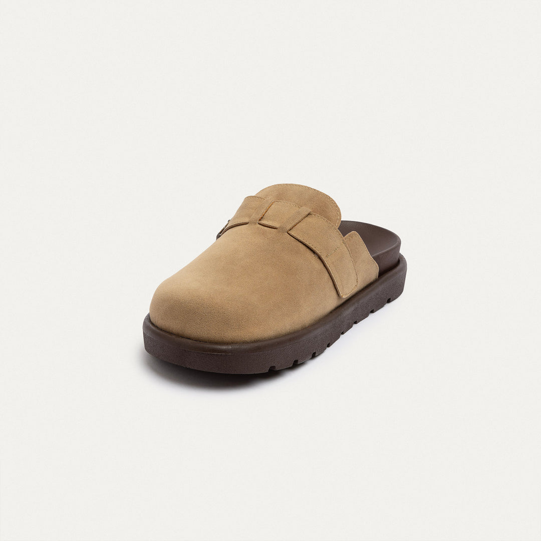 Achilles | Classic Buckle Clogs | Beige