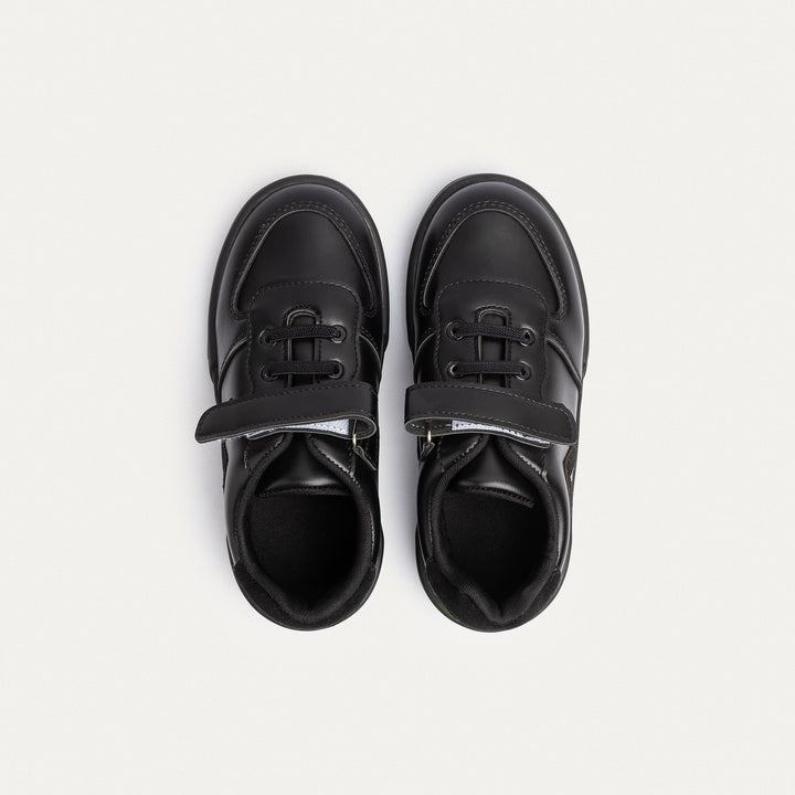 Achilles Kids | Daydream – Black (One-Strap Sneakers) – Court Style, Kid-Simple