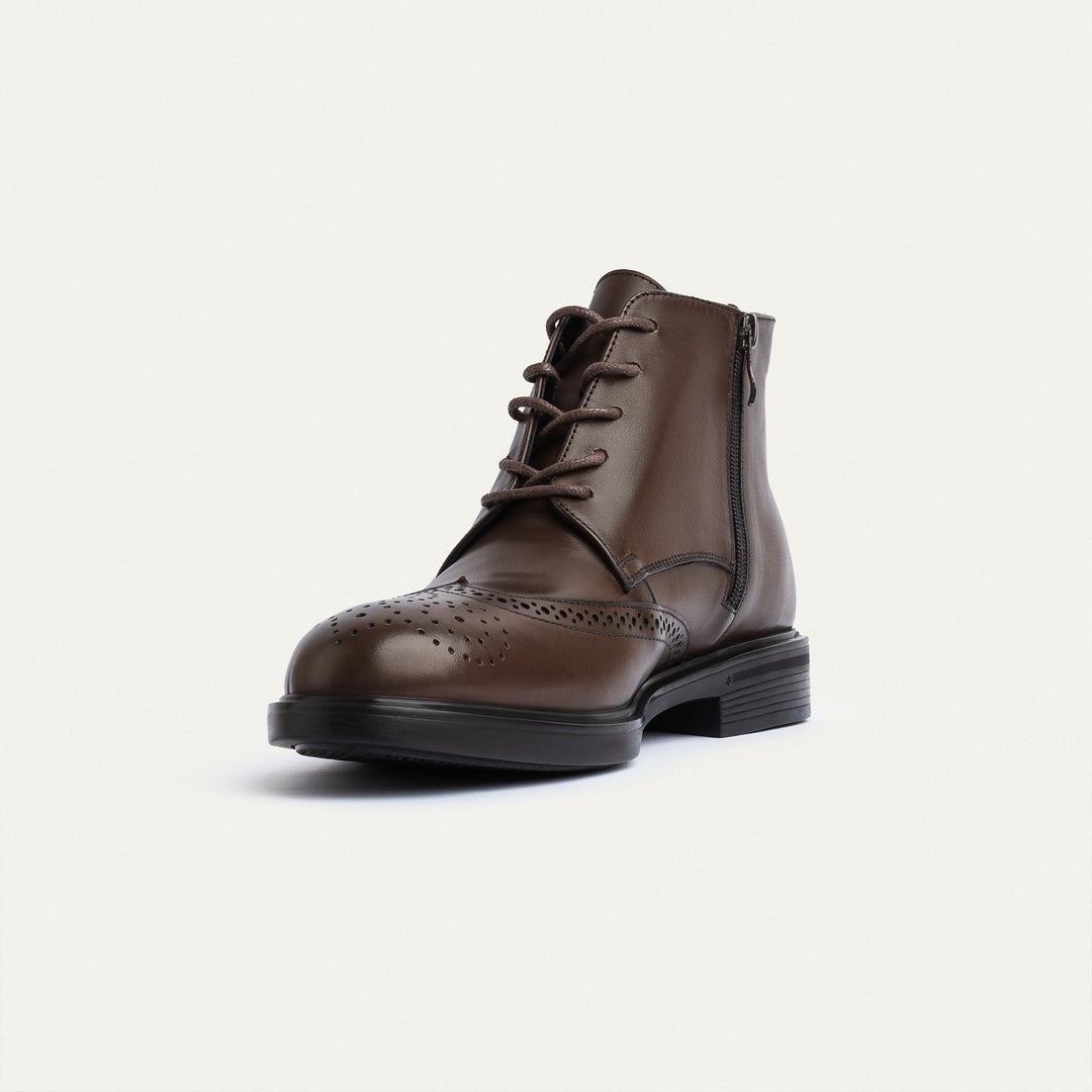 Oxford Crest Boots | Brown