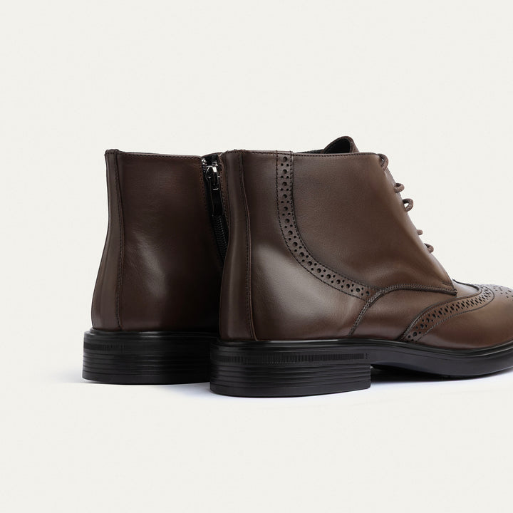 Oxford Crest Boots | Brown