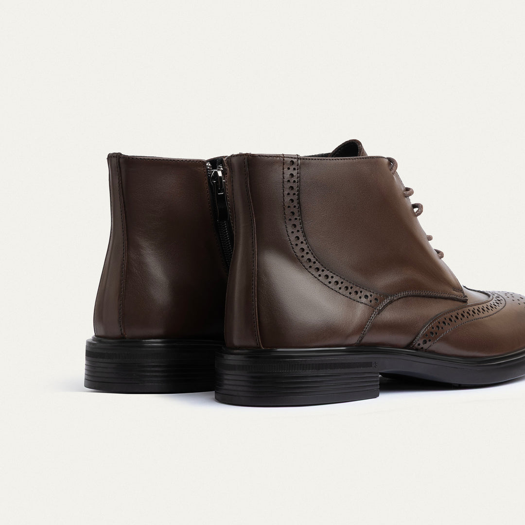 Oxford Crest Boots | Brown
