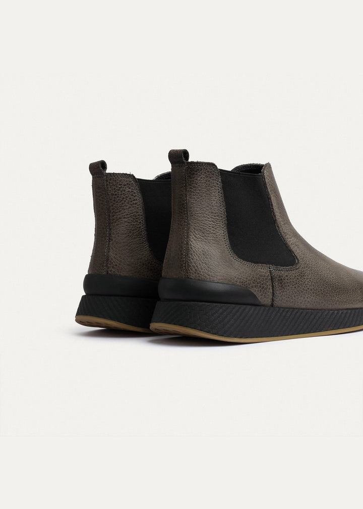 Motion Chelsea Sneakers | Gray