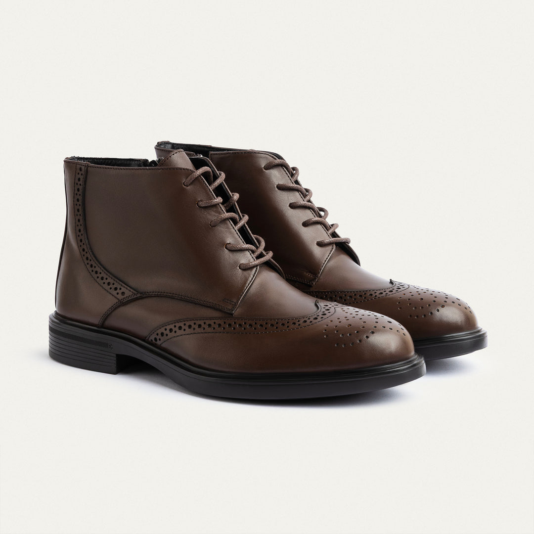 Oxford Crest Boots | Brown