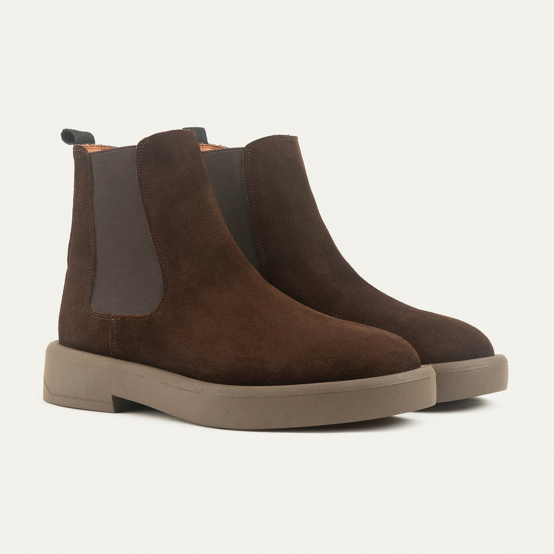 Rustic Luxe Chelsea Boots- Brown