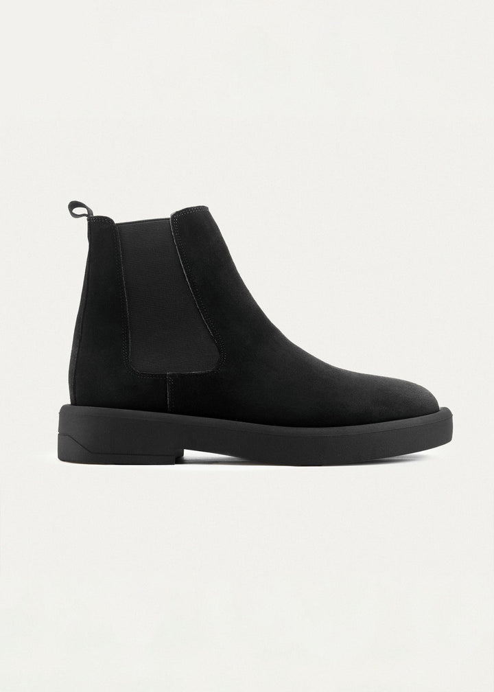 Rustic Luxe Chelsea Boots- Black