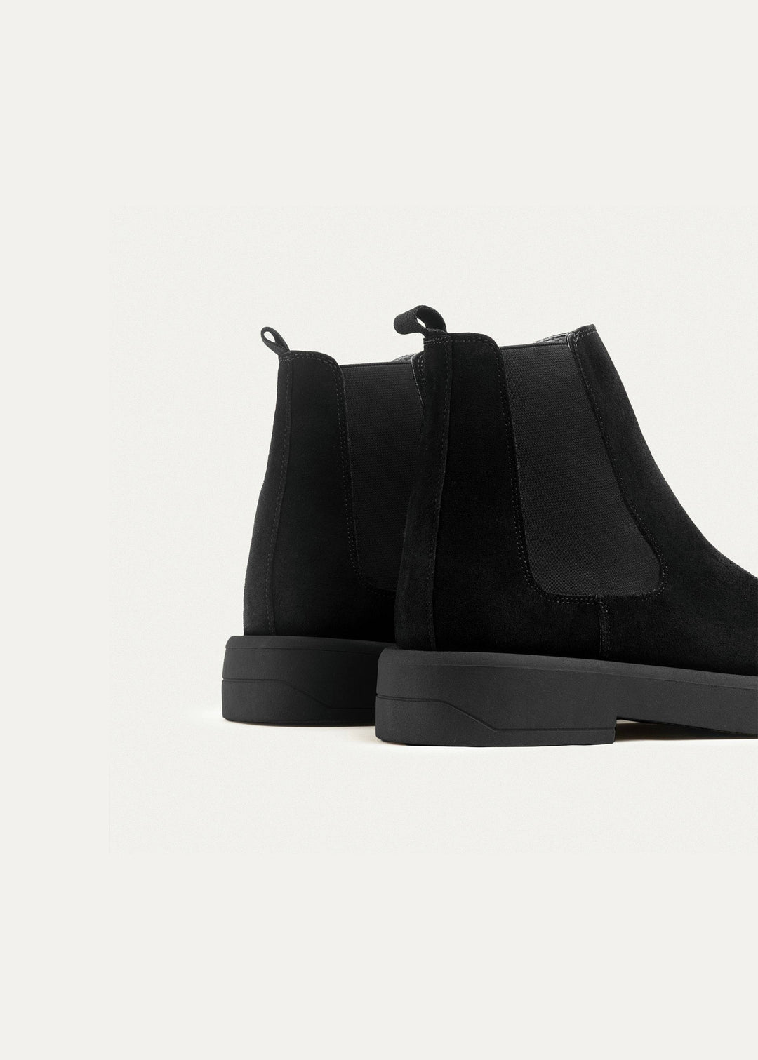 Rustic Luxe Chelsea Boots- Black