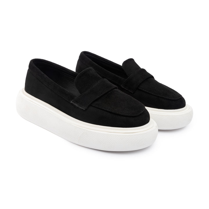 Moc Toe Suede Slip On Sneaker Loafers - Black