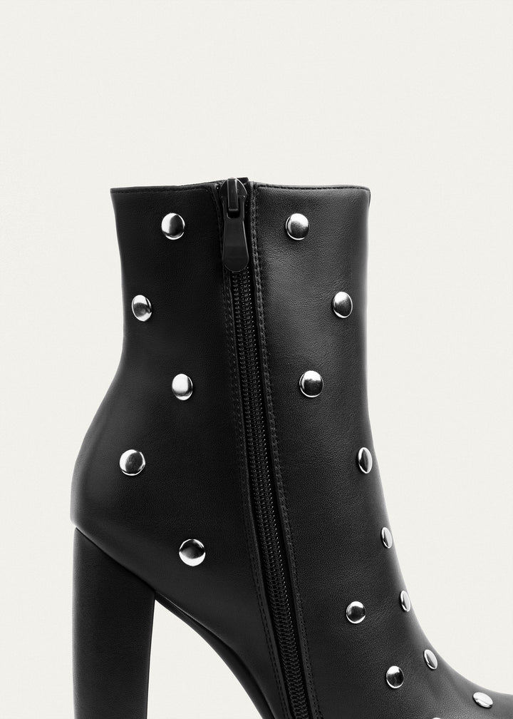 Achilles | Nova Studded Heeled Boots | Black