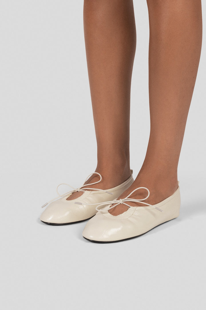 Patent Crinkle Ballet Flats - Beige