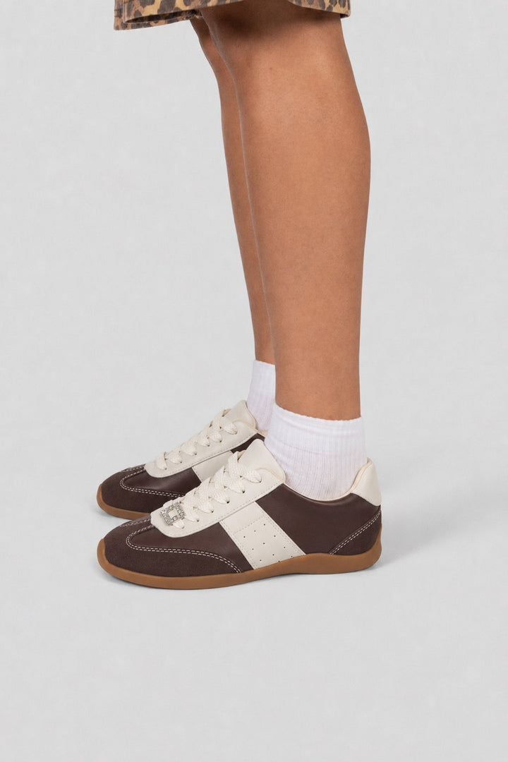 Rhinestone Buckle Retro Sneakers - Brown