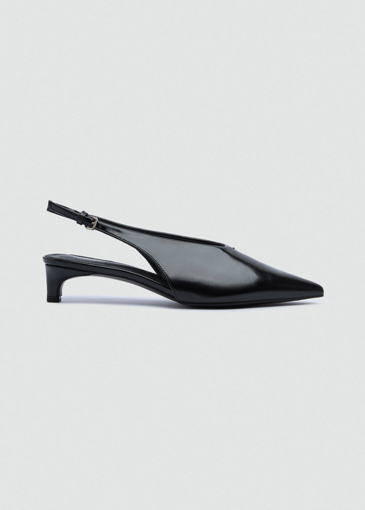 Pointed Slingback Kitten Heels - Patent Leather - Black