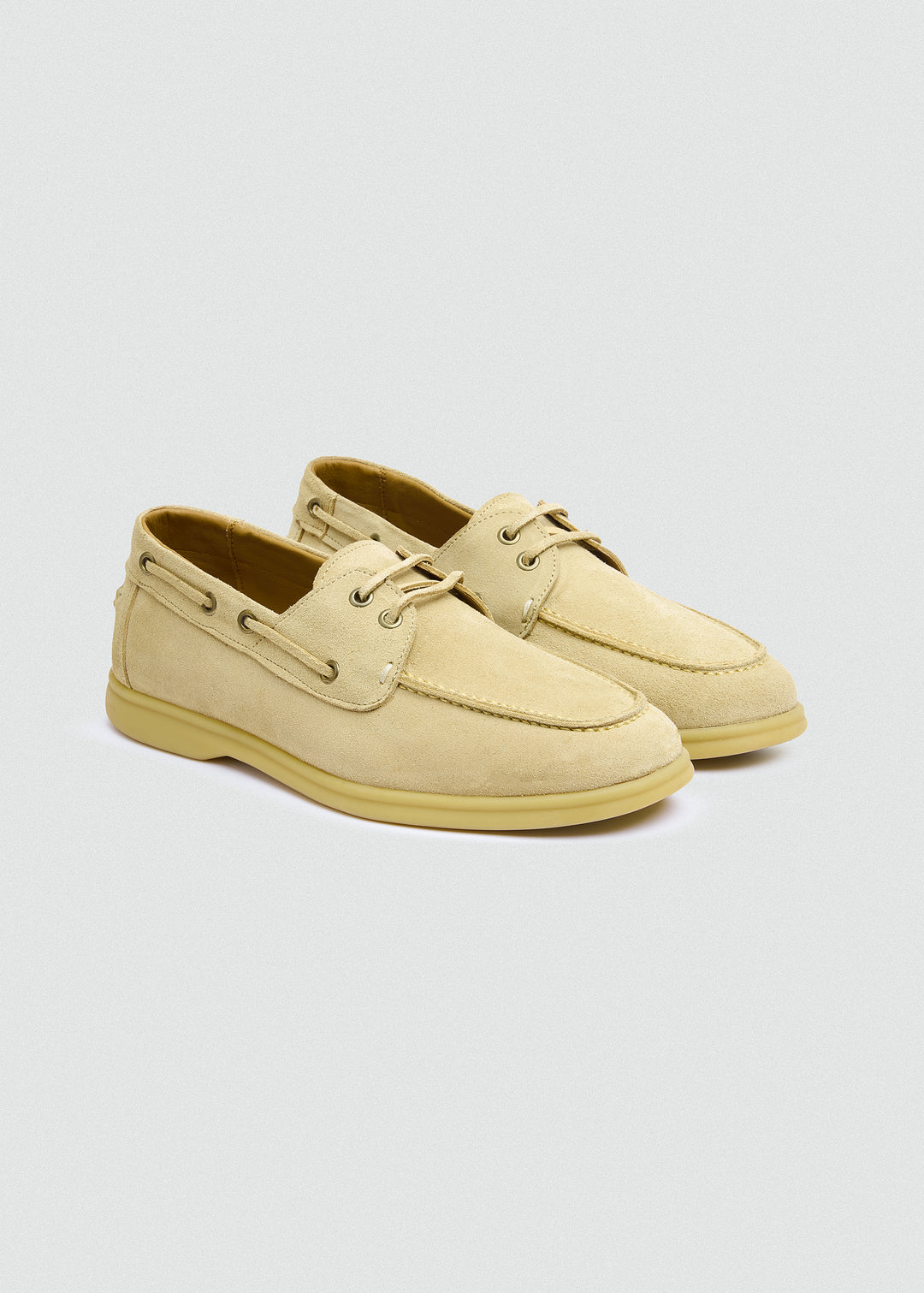 Classic Boat Shoes - Suede Beige - pair
