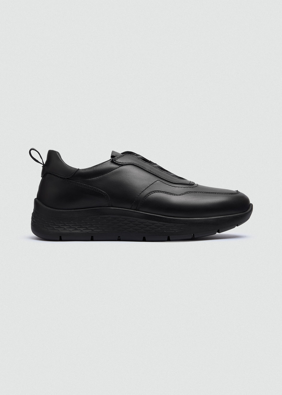 Comfort Slip-On Sneaker - Black - side profile